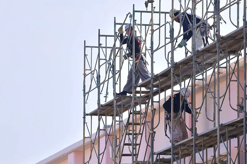足場組立風景